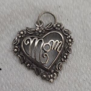 Silver Heart 'Mom' Pendant